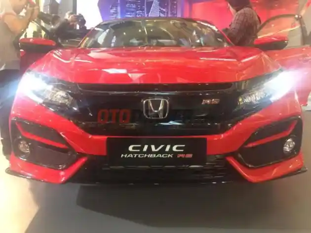 Foto - 4 Tahun di Indonesia, Bagaimana Penjualan Civic Hatchback?