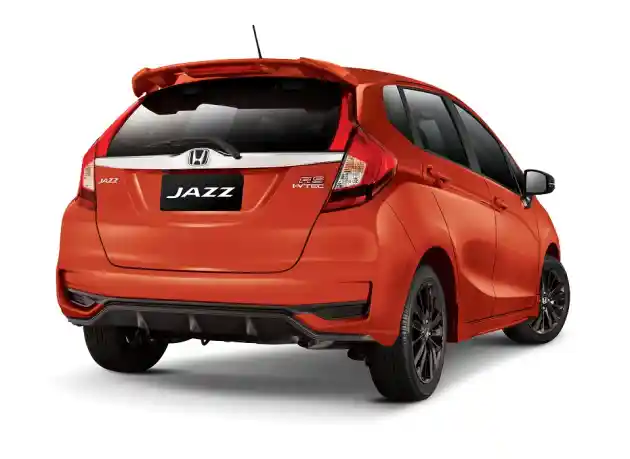 Foto - Honda Jazz Facelift Kuat Unsur Sporty Hadir Lebih Dulu di Filipina