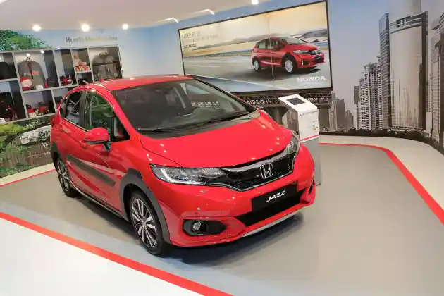 Foto - Honda Jazz Akan Stop Produksi Di Meksiko Karena Donald Trump