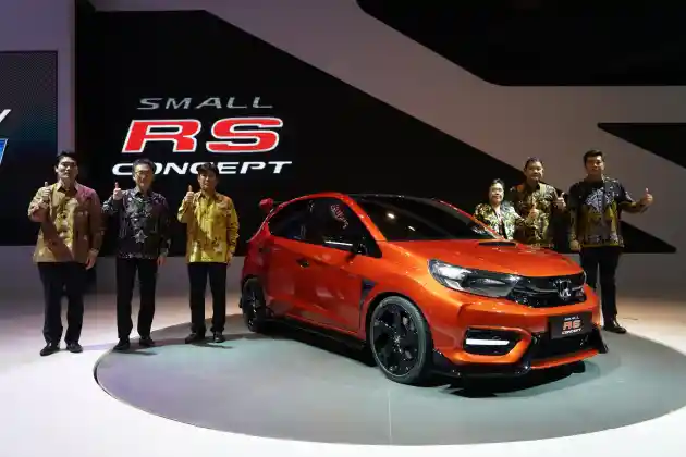 Foto - Melihat Lebih Dekat Honda Small RS Concept, Calon Brio Turbo? (12 Foto)