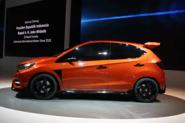 Foto - Melihat Lebih Dekat Honda Small RS Concept, Calon Brio Turbo? (12 Foto)