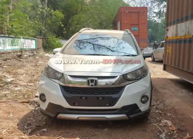 Foto - SPY SHOT: Honda India Mulai Kirim WR-V Ke Dealer