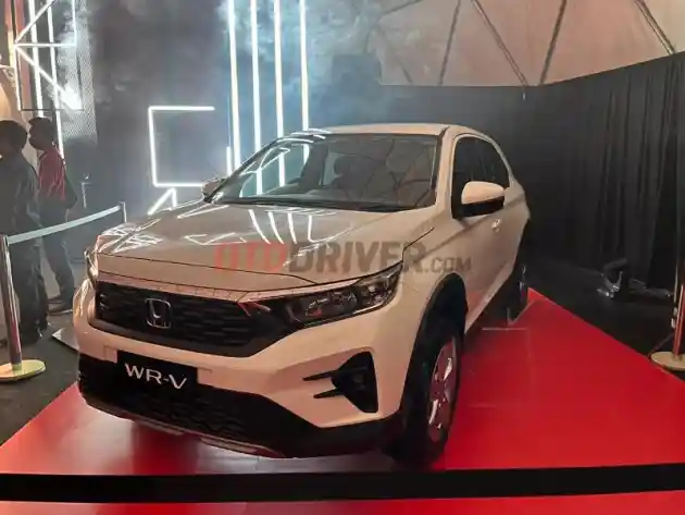 Foto - Honda WR-V Resmi Debut Dunia, Harga Mulai Rp 271,9 Juta