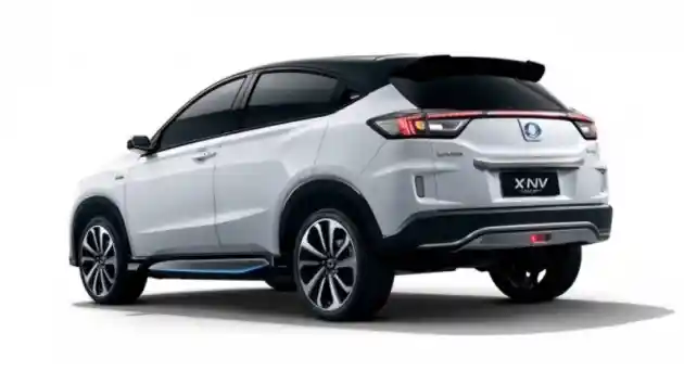 Foto - Mengintip Mobil Konsep Honda-Dongfeng Bermesin Plug-in Hybrid