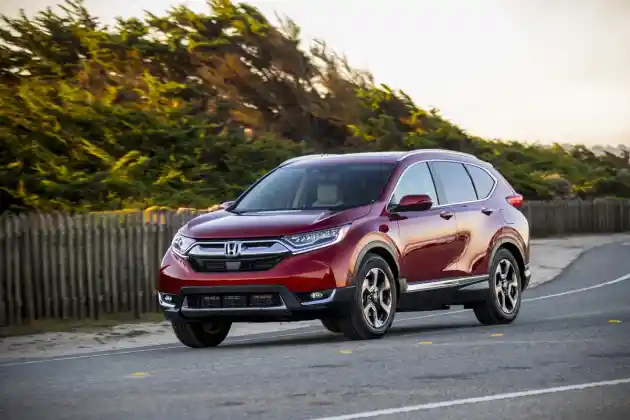 Foto - Honda Civic dan CR-V Bermesin Diesel Muncul di India