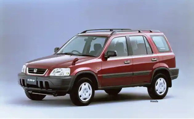 Foto - Mengenal Sejarah Honda CR-V, Dari Gen 1 Hingga Gen 6
