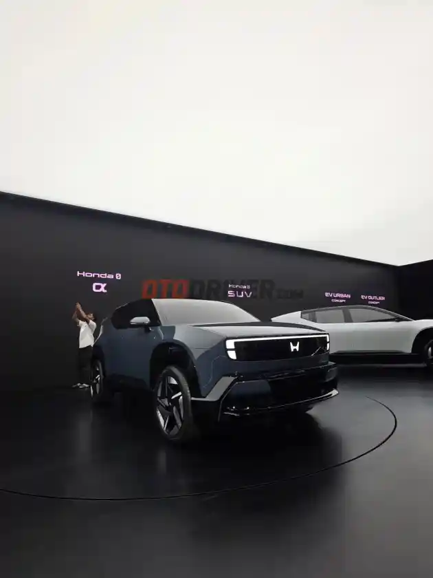 Foto - Small SUV Listrik Honda Bakal Masuk Indonesia Tahun 2027
