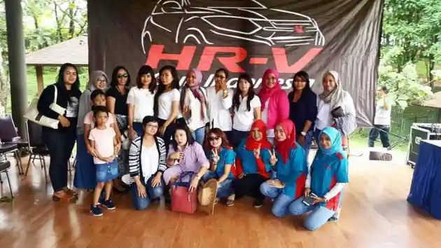 Foto - KOMUNITAS: Honda HR-V Club Indonesia Gelar Halal Bihalal yang "Wonderful"