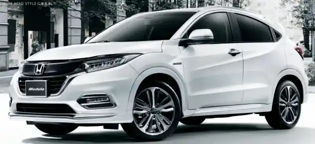 Foto - Honda HR-V Facelift Dapat Tambahan Aksesoris di Jepang