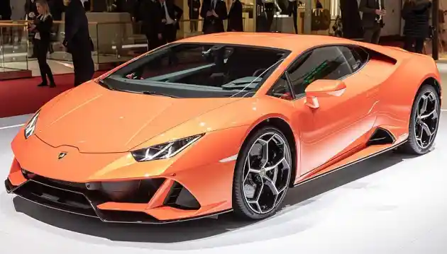 Foto - Jelang Peluncuran Huracan Evo 4WD di Jakarta