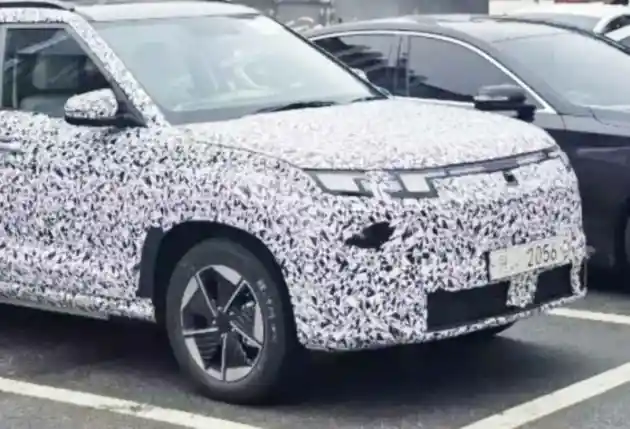 Foto - SPY SHOT: Hyundai Creta EV Terlihat Lebih Jelas Di Korea Selatan