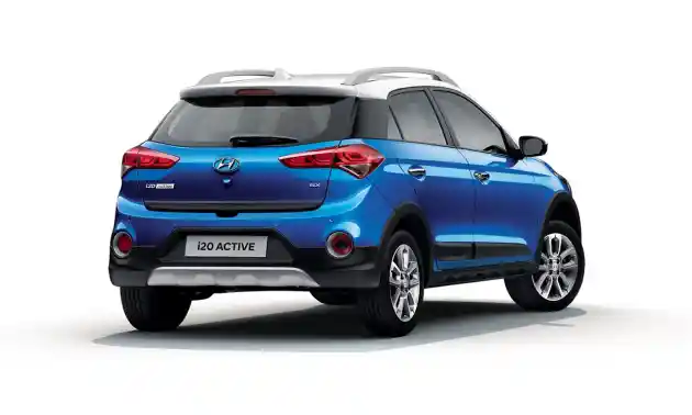 Foto - Hyundai i20 Versi Crossover Kian Bersolek di India