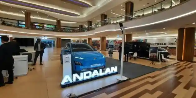 Foto - Hyundai Resmikan Showroom di Pondok Indah Mall, Ada Bonus Uang Kripto Rp 1 Juta