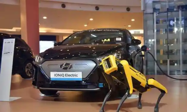 Foto - Setelah Mobil Listrik, Hyundai Siap Kembangkan Robotika dan Kemudi Otonom