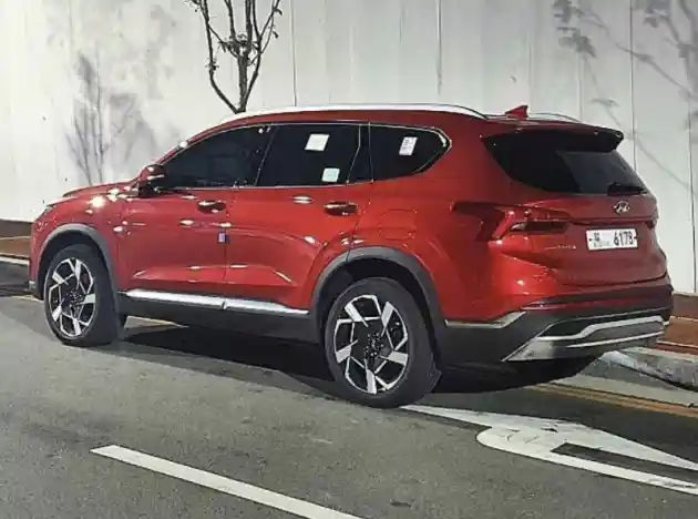 Foto - Penampakan Nyata Hyundai Santa Fe Facelift