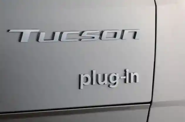 Foto - Hyundai Tucson PHEV Resmi Diperkenalkan