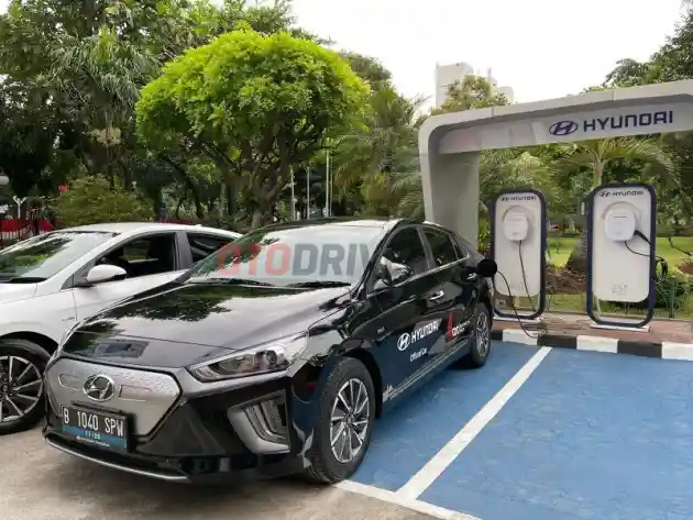 Foto - Hyundai Resmi Jadi Kendaraan Delegasi G20