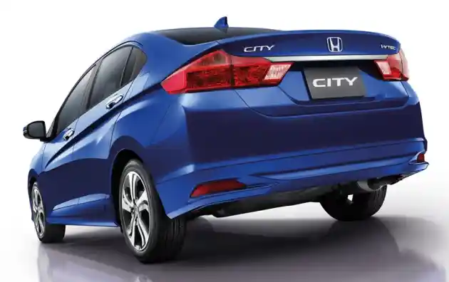 Foto - ECU Bermasalah, Honda Indonesia Panggil Pemilik Mobilio, Jazz Dan City