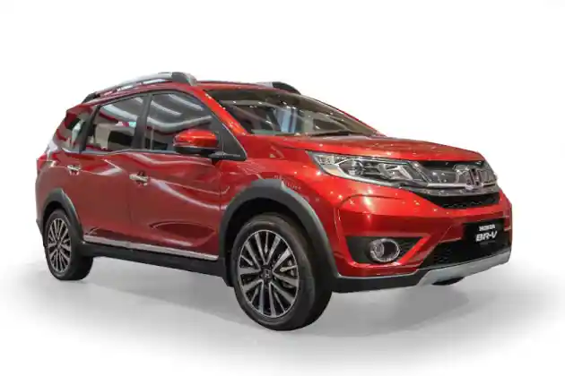 Foto - Wujud Honda BR-V Dalam 6 Warna Berbeda