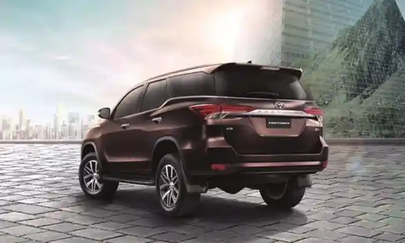 Foto - Toyota All New Fortuner Siap Melenggang 22 Januari