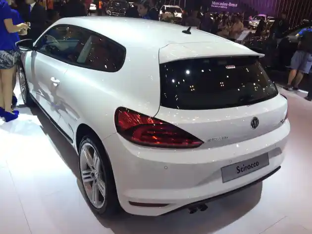 Foto - GIIAS 2015: VW Scirocco Facelift Tampil Makin Keren