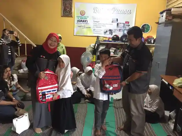 Foto - Indonesia Mirage Club: Bukber Peduli Anak Yatim Sembari Malam Mingguan