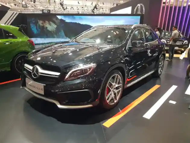 Foto - Begini Spek Dan Harga 4 Varian Mercedes-AMG Yang Mejeng Di GIIAS 2016