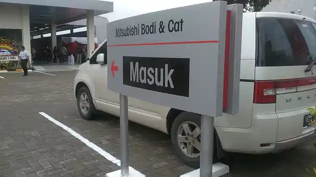 Foto - Mitsubishi Hadirkan Fasilitas Perbaikan Bodi Pertama Di Jabodetabek