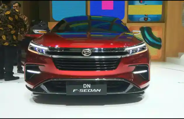 Foto - GIIAS 2017: Daihatsu Pamerkan Konsep Sedan Untuk Pertama Kalinya di Dunia