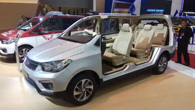 Foto - Bukan LCGC, Model 1.200 CC Wuling Batal Meluncur Maret 2018