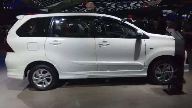 Foto - Toyota Avanza Limited Edition Lebih Mahal RP 11 Jutaan, Apa Kelebihannya?