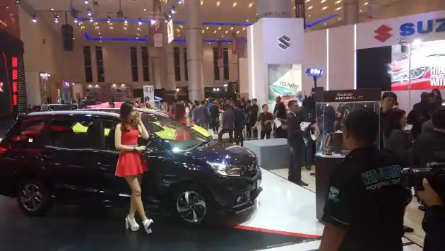 Foto - GIIAS Surabaya: Honda Mobilio Bisa Dicicil RP 4 Jutaan, Mulai Bayar Tahun Depan