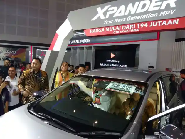 Foto - GIIAS Surabaya: Mitsubishi Xpander Resmi Mengaspal, Termurah Tak Sampai Rp 195 Juta