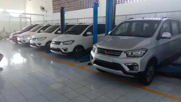 Foto - Inilah Biaya Perawatan Berkala Wuling Confero Sampai 70.000 KM