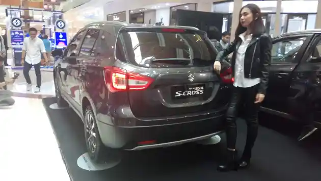 Foto - Suzuki S-Cross Lawas Belum Optimal, Versi Facelift Jadi Harapan Baru