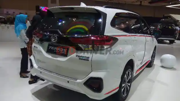 Foto - GIIAS 2018: Daihatsu Terios Dapat Varian Baru, Bodi Lebih Sporty