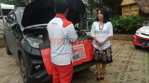 Foto - THR Ala Auto2000: Gratis Cek 50 Komponen Penting