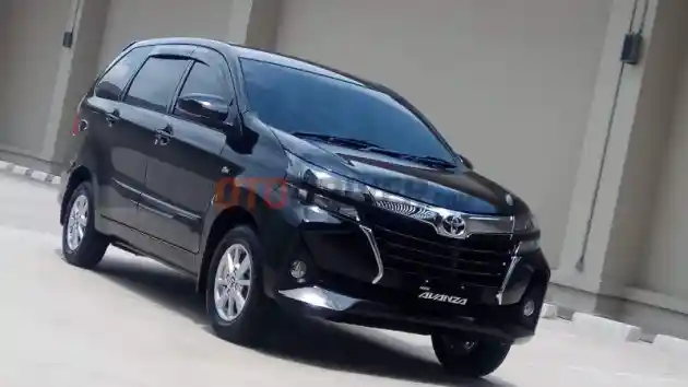 Foto - Masyarakat Dianggap Tak Ada Masalah Dengan Mesin Lama Avanza