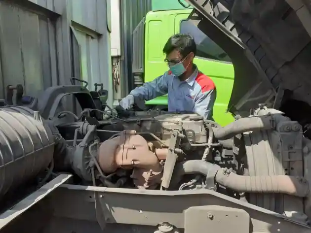 Foto - Lulusan SMK Indonesia Juarai Lomba Teknisi Isuzu Di Jepang, Ini Kisahnya