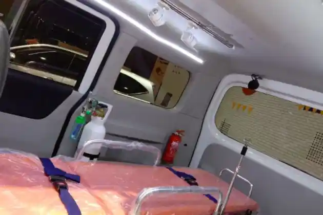 Foto - Ada Yang Minat Beli Ambulans? Daihatsu Luxio Ambulans, Dijual Mulai Rp 226 Jutaan