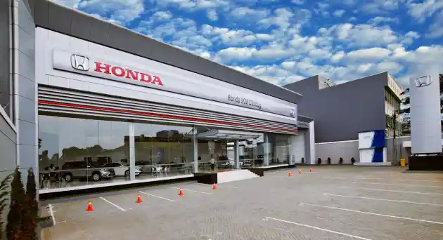 Foto - Honda Resmikan Dealer Baru Pertama Di 2017