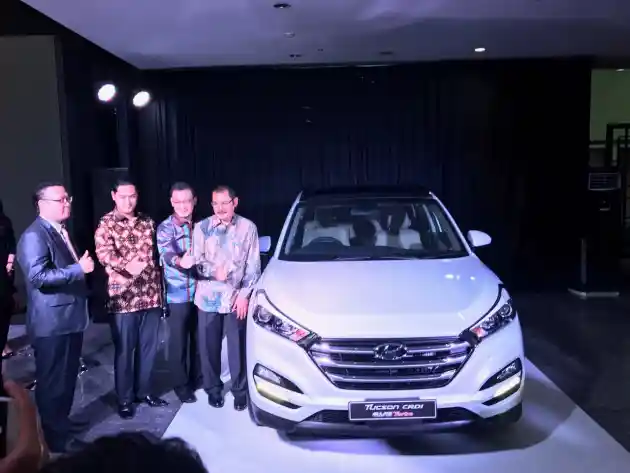 Foto - Hyundai Tucson Turbo Diesel Resmi Meluncur. Torsi 400 Nm, Harga Rp 458 Juta!