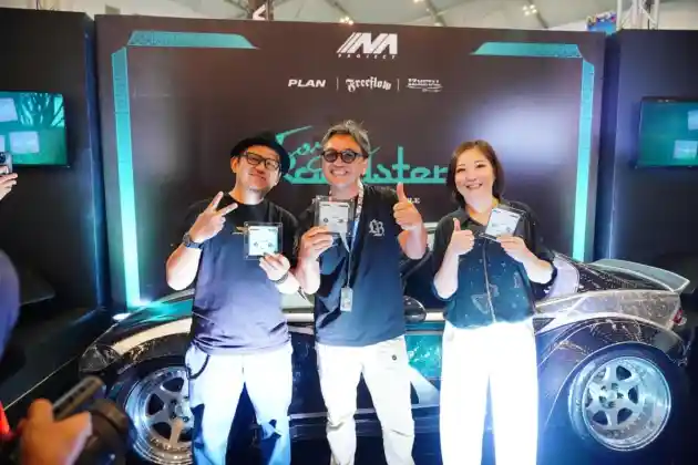 Foto - Plan Paint Indonesia Hadirkan Motif Toraja Pada Mazda MX-5