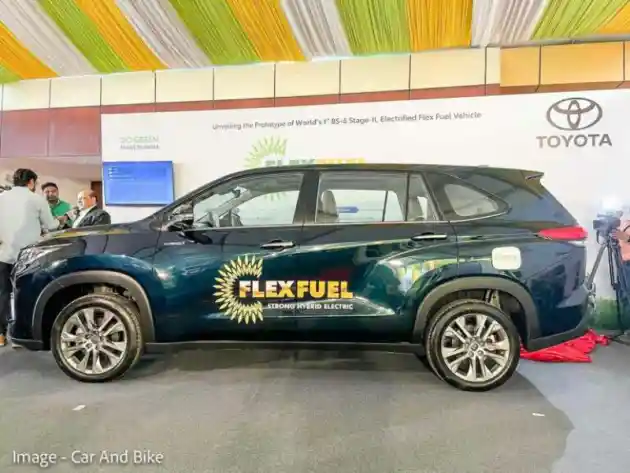 Foto - Prototype Toyota Innova Hycross Flex Fuel Hadir Di India