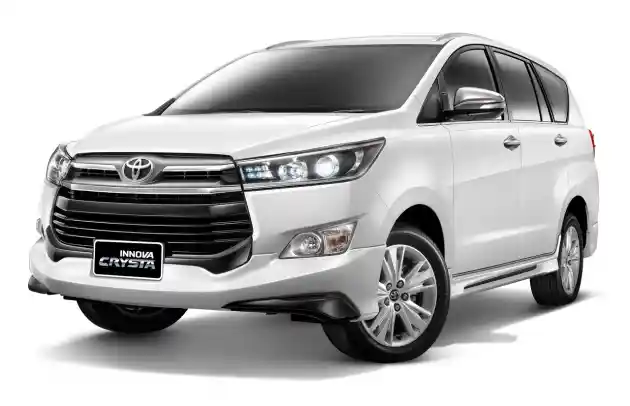 Foto - Toyota Kijang Innova Venturer Bakal Jadi "Veloz"nya Innova?