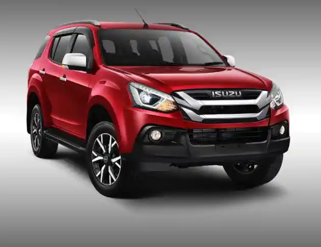 Foto - Isuzu mu-X Terbaru Resmi Menyapa Indonesia