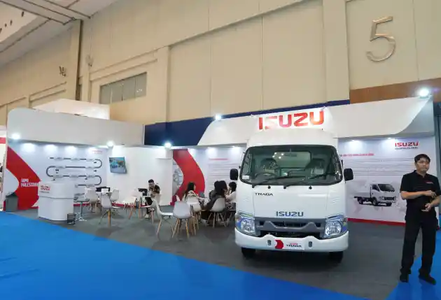 Foto - Jor-joran di Jepang, Isuzu Punya Apa di Indonesia? 