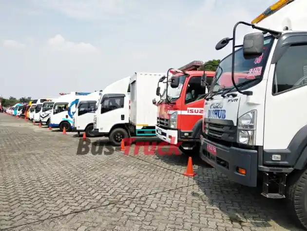 Foto - Isuzu Indonesia Juga Punya Program Pelatihan Bagi Pramudi