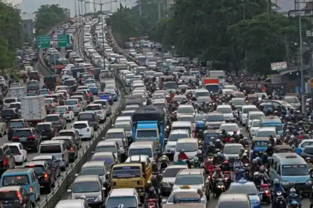 Foto - Umur Aki Zaman Sekarang Hanya Setahun? Ini Penjelasannya.