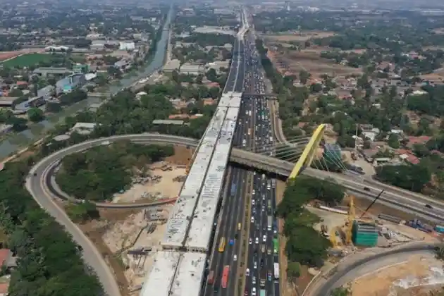 Foto - Tol Jakarta-Cikampek Elevated Ada Batas Kecepatannya